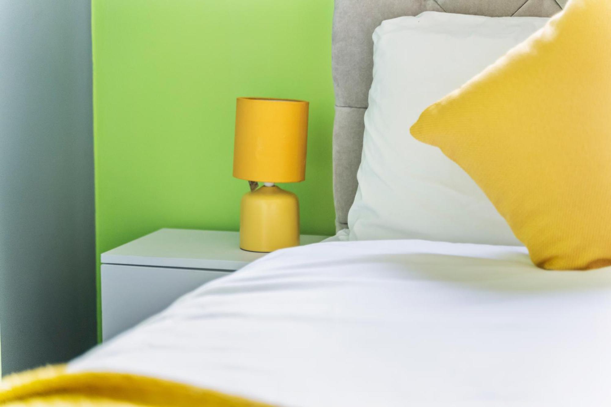 Comfy 4Br House Close To Subway Londres Extérieur photo