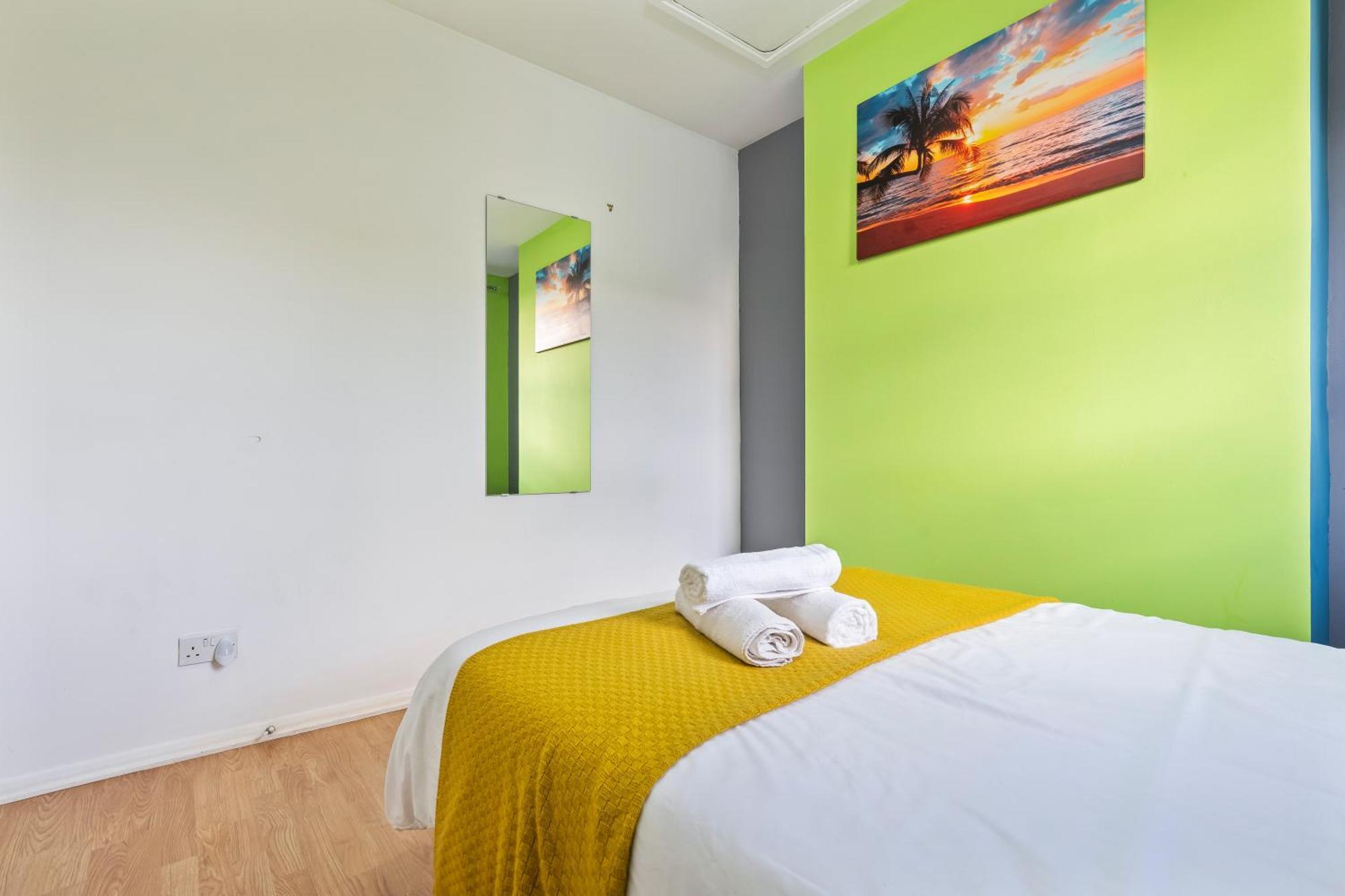 Comfy 4Br House Close To Subway Londres Extérieur photo